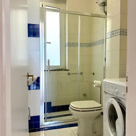 Venus شقة بوسيتانو